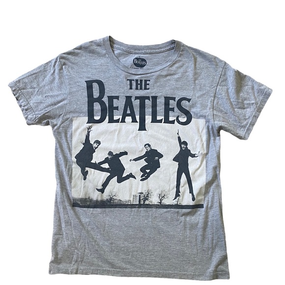 The Beatles Tops - THE BEATLES 2014 Jump Cheap Graphic Tee Size Small